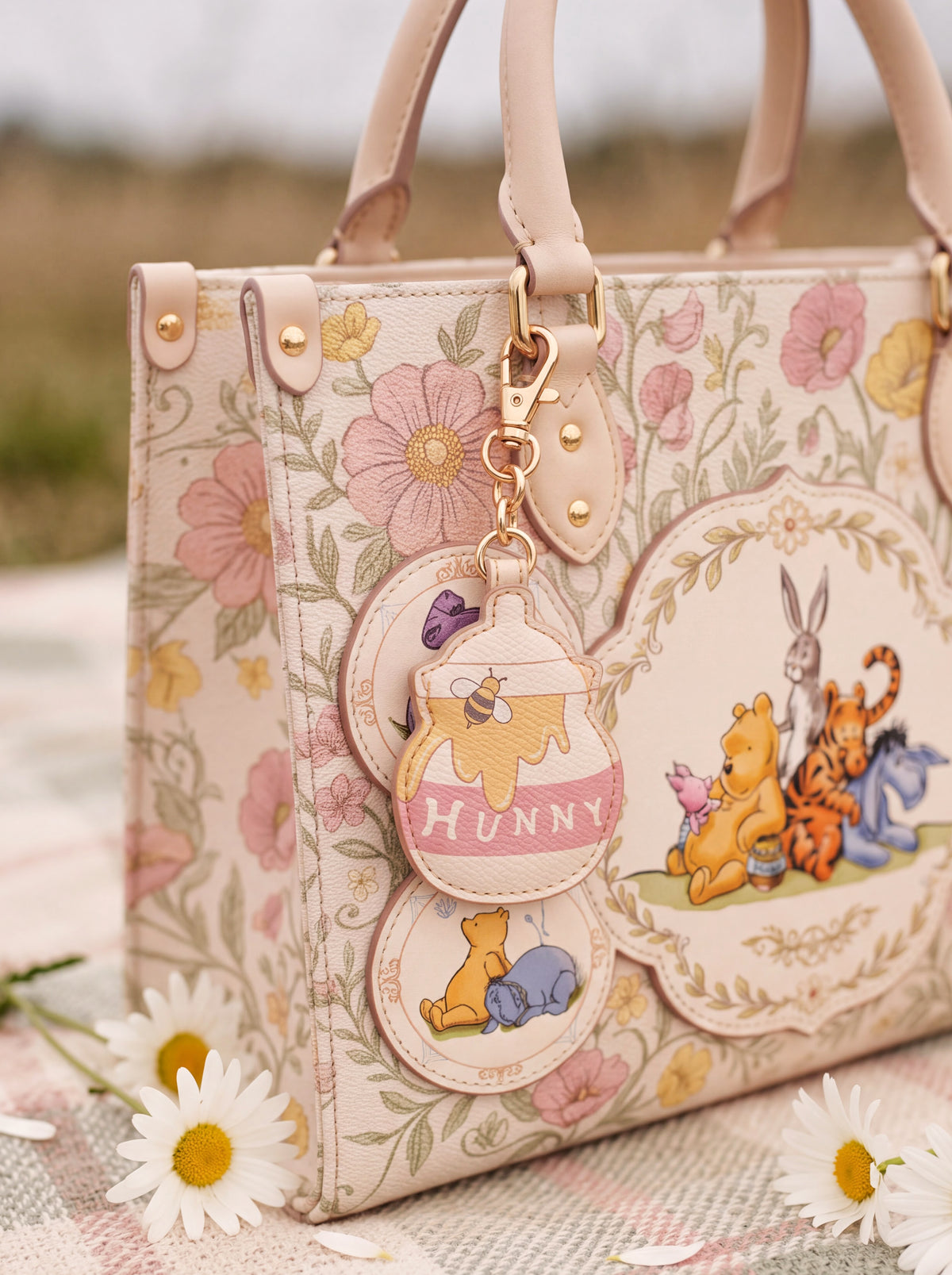 "A Useful Pot" Leather Bag Charm