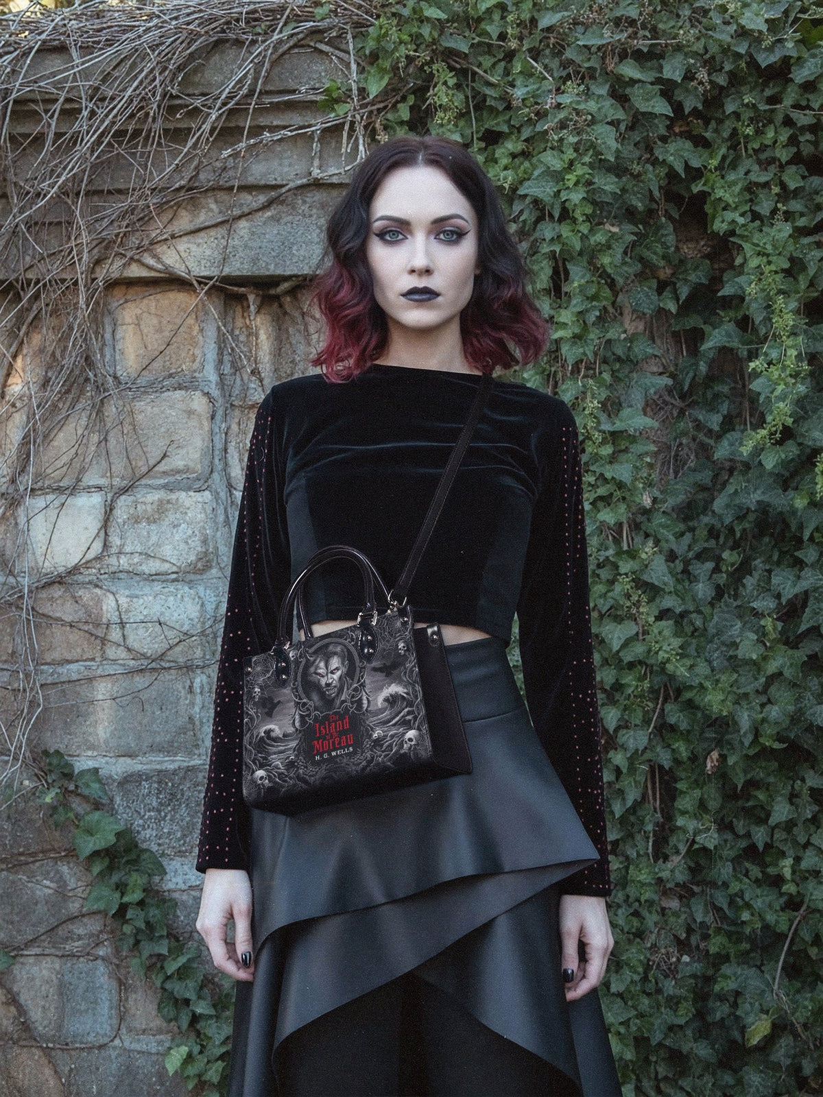 "The Island Of Dr Moreau" Small Leather Handbag - NEVERMORE DEAL