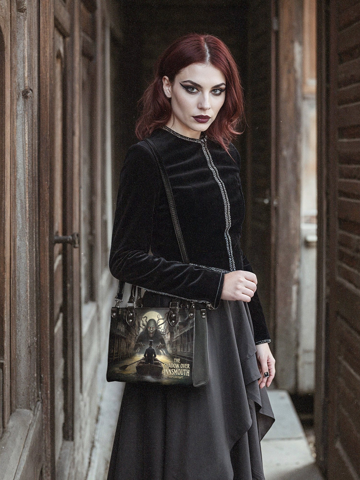 "The Shadow Over Innsmouth" - Black Interior - Small Leather Handbag - NEVERMORE DEAL